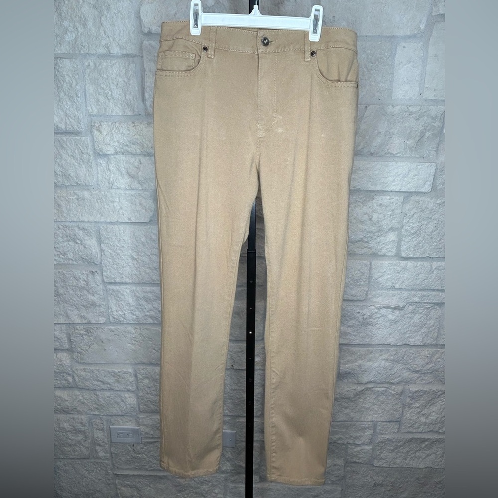 L.L. Bean Classic Fit Khaki Jeans Size 10